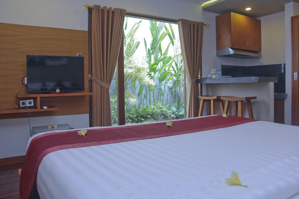 เดลู วิลลา แนด์ สวีท ซมีญะก์ Hotel เกอโรโบกัน ห้อง รูปภาพ